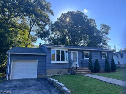 30 Paradise Trl, Vernon, NJ 07460