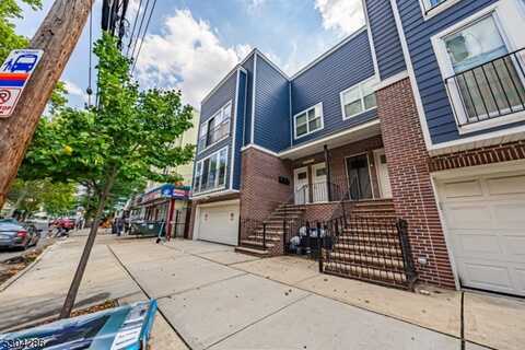 470 4th Ave, Newark, NJ 07107