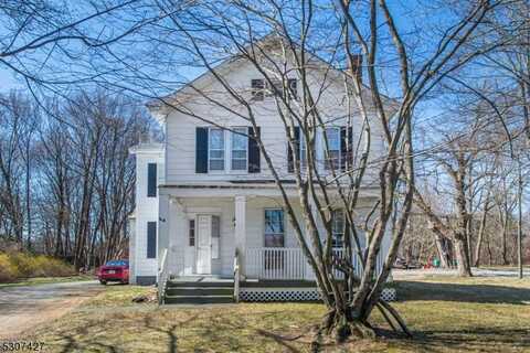 64 Main St, Roxbury Township, NJ 07876