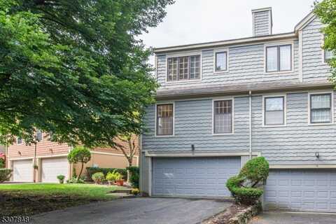 16 Tanager Ct, Wayne, NJ 07470