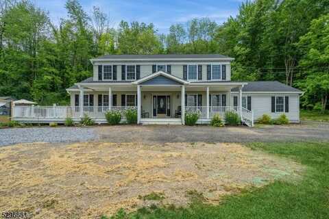 46 Pidgeon Hill Rd, Wantage, NJ 07461