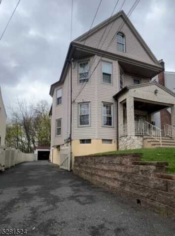 225 Joralemon St, Belleville, NJ 07109