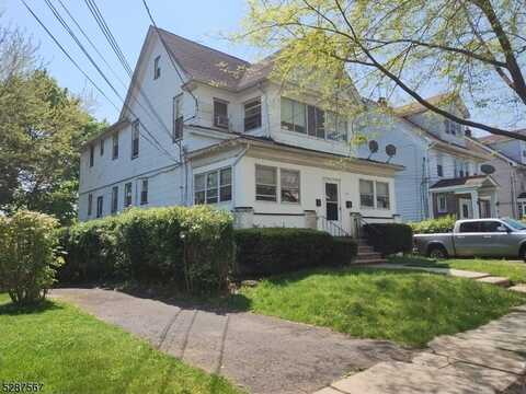 134 Park Pl, Irvington, NJ 07111