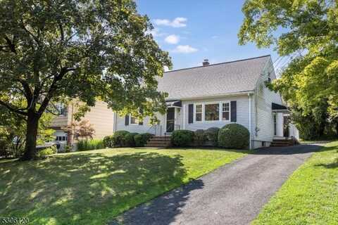 12 Clark St, Summit, NJ 07901