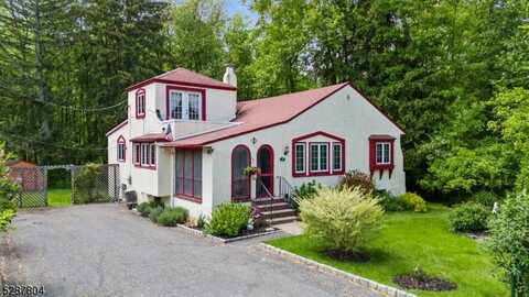 4 Majorca Rd, Montville, NJ 07082