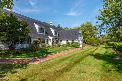 127 W End Ave, Newton, NJ 07860