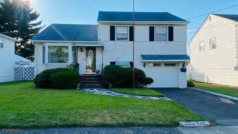 81 Plenge Dr, Belleville, NJ 07109