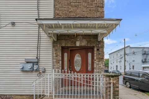 326 Palmer St, Elizabeth, NJ 07202