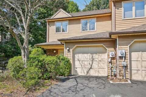 73 Stockton Ct, Whippany, NJ 07950