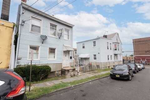 20 Chadwick St, Paterson, NJ 07503