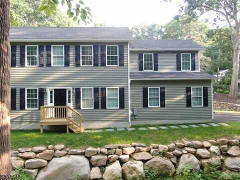 1 Olive St, Netcong, NJ 07857