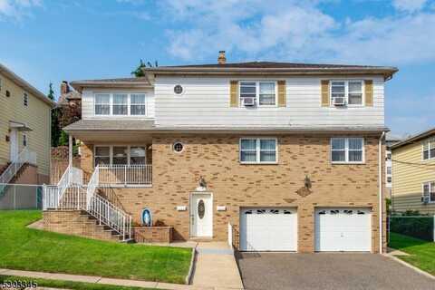 119 E Edsall Ave, Palisades Park, NJ 07650