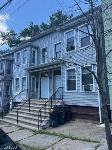 113-115 Lawrence St, Paterson, NJ 07501