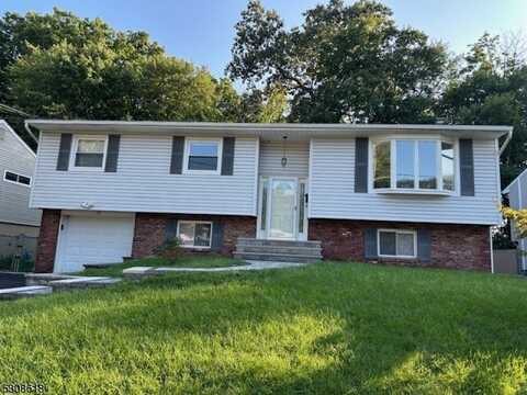 73 Jacksonville Dr, Whippany, NJ 07054