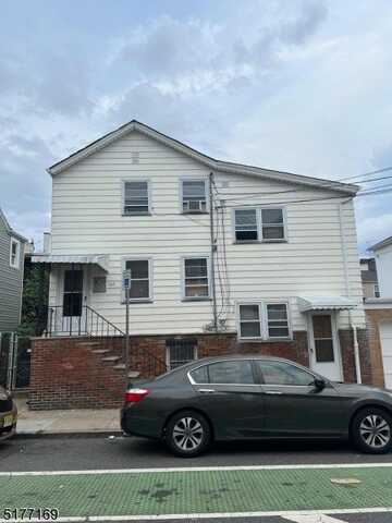 108 Mcwhorter St, Newark, NJ 07105