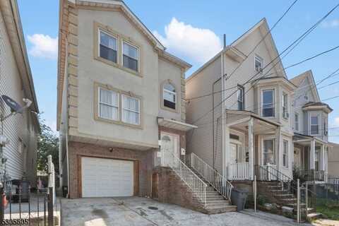 415 Franklin St, Elizabeth, NJ 07206