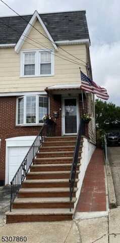 29 Alexander Ave, Kearny, NJ 07032