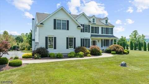 9 Surry Lane, Franklin, NJ 08802