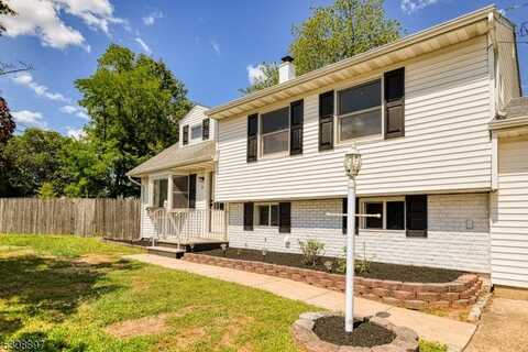 76 Marcy St, Franklin, NJ 08873