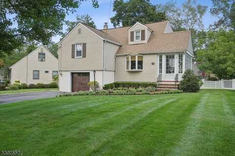 80 Beechwood Rd, Florham Park, NJ 07932