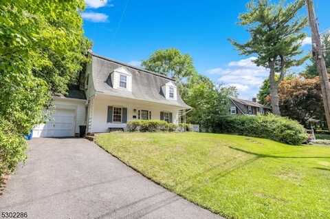 66 Gould Pl, Caldwell, NJ 07006