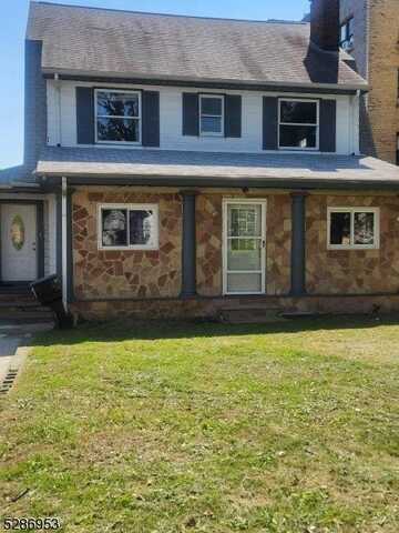 58 N Munn Ave, East Orange, NJ 07017