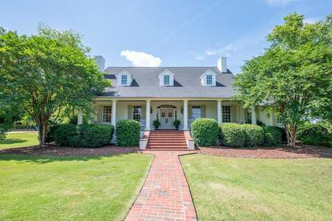 1645 Lakeshore Drive, Starkville, MS 39759