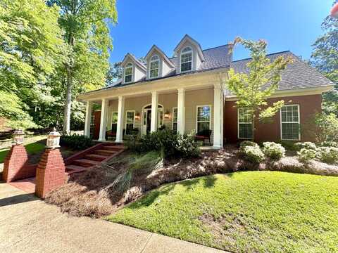 435 Hunters Holw, Columbus, MS 39705