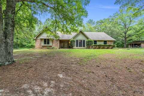 340 Livingston Ln, Columbus, MS 39702