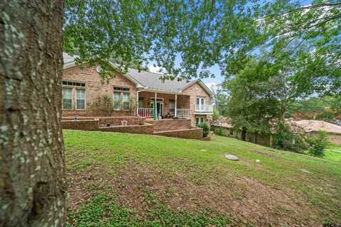 306 Royal Cir., Whitehouse, TX 75791