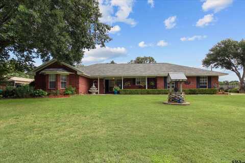 303 Windridge Rd, Palestine, TX 75803