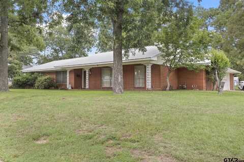 704 W 7th, Mount Pleasant, TX 75455