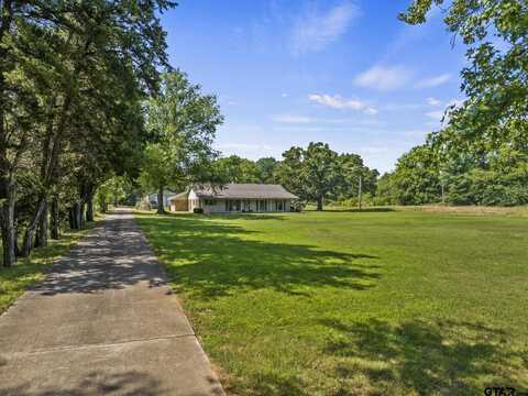 2279 W Hwy 11, Daingerfield, TX 75638