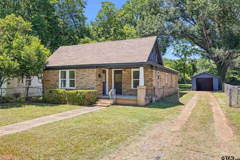 713 Campbell, Palestine, TX 75801