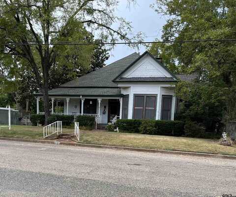 701 N JOHNSON, Mineola, TX 75773