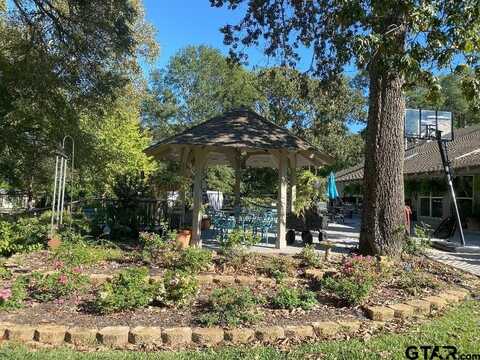 408 Cumberland Rd., Tyler, TX 75703