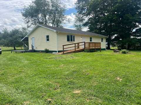 120 2nd Ave, White Sulphur Springs, WV 24986