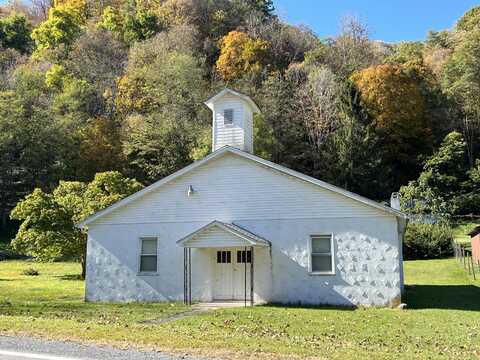 3218 Stamping Creek Rd., Hillsboro, WV 24946