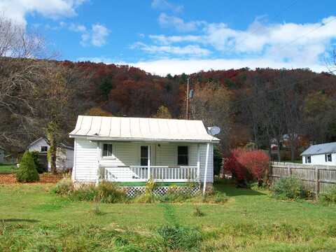 20 Colletts Ln, Franklin, WV 26807