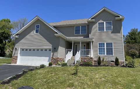 165 Lillians Way, White Sulphur Springs, WV 24986