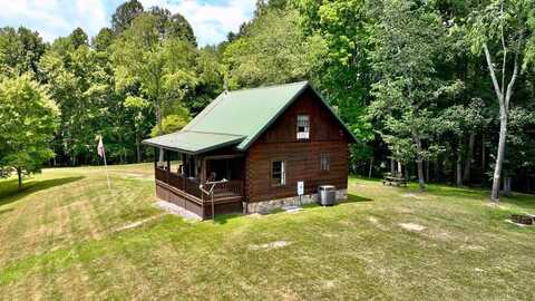 696 Dark Hollow Rd, Alderson, WV 24910