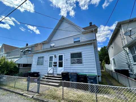 461-463 Ridge Avenue, West Hazleton, PA 18202