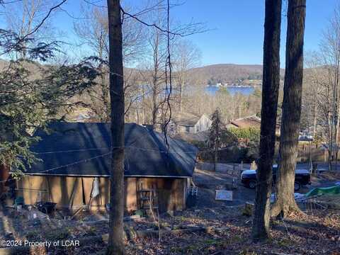 73 Northview Avenue, Harveys Lake, PA 18618