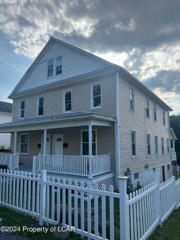 1-3 Washington Terrace, Hughestown, PA 18640