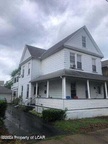 64 W W Hollenback Avenue, Beach Haven, PA 18702