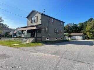 737 North Street, Hazle Twp, PA 18202