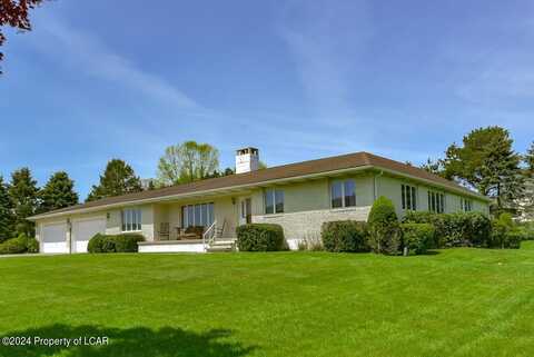 735 W Butler Drive, Sugarloaf, PA 18249