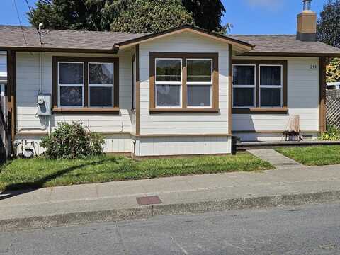 211 Del Norte Street, Eureka, CA 95501