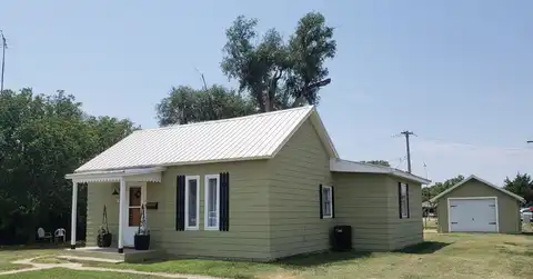 721 N 2nd, Hill City, KS 67642