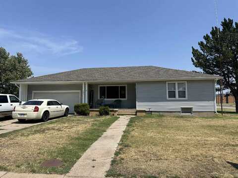 402 Columbia St, La Crosse, KS 67548